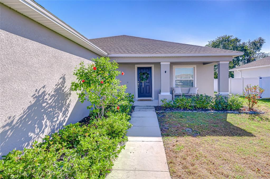 3142 BECKETT WAY - Interior/Exterior Photo 4 - LAKELAND, FL