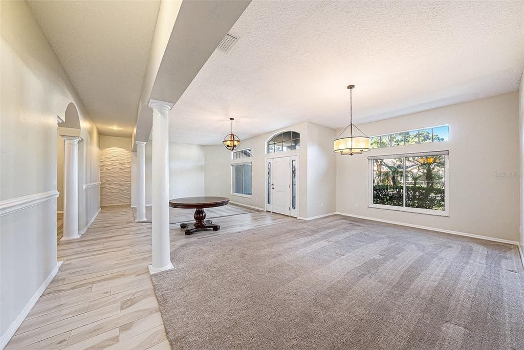 15818 FAIRCHILD DRIVE - Interior/Exterior Photo 5 - TAMPA, FL