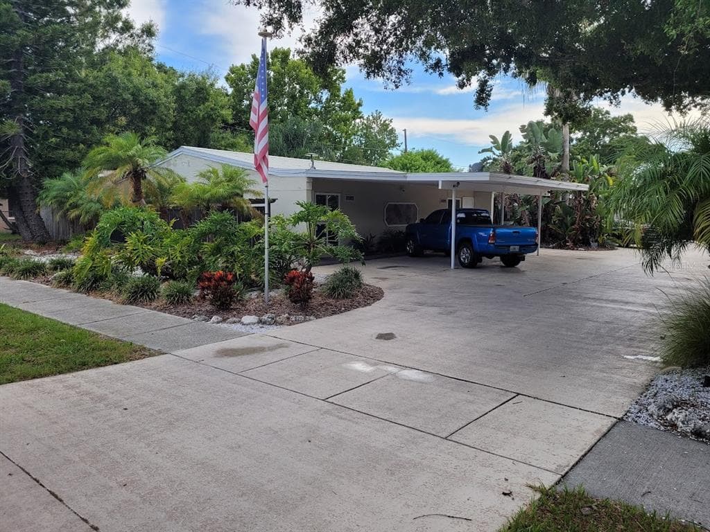 1626 PINE STREET - Interior/Exterior Photo 3 - LARGO, FL