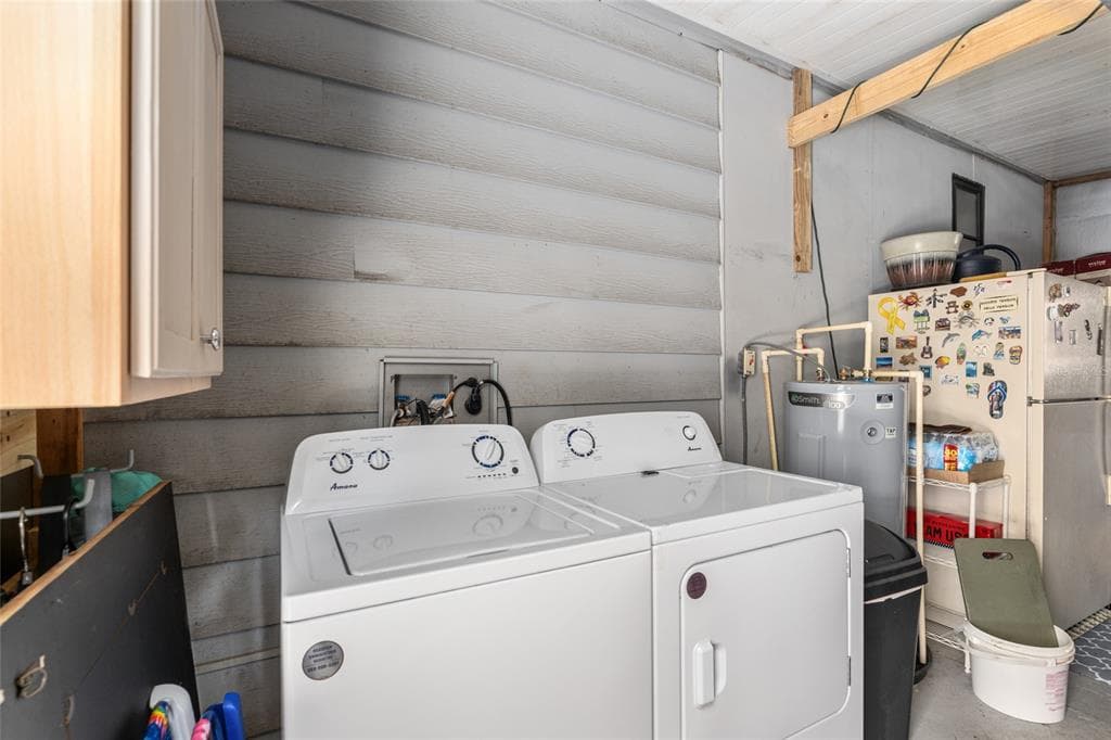 1727 HILTON HEAD BOULEVARD - Interior/Exterior Photo 4 - LADY LAKE, FL