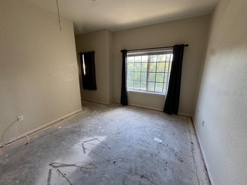 9729 MEADOW FIELD CIRCLE - Interior/Exterior Photo 4 - TAMPA, FL