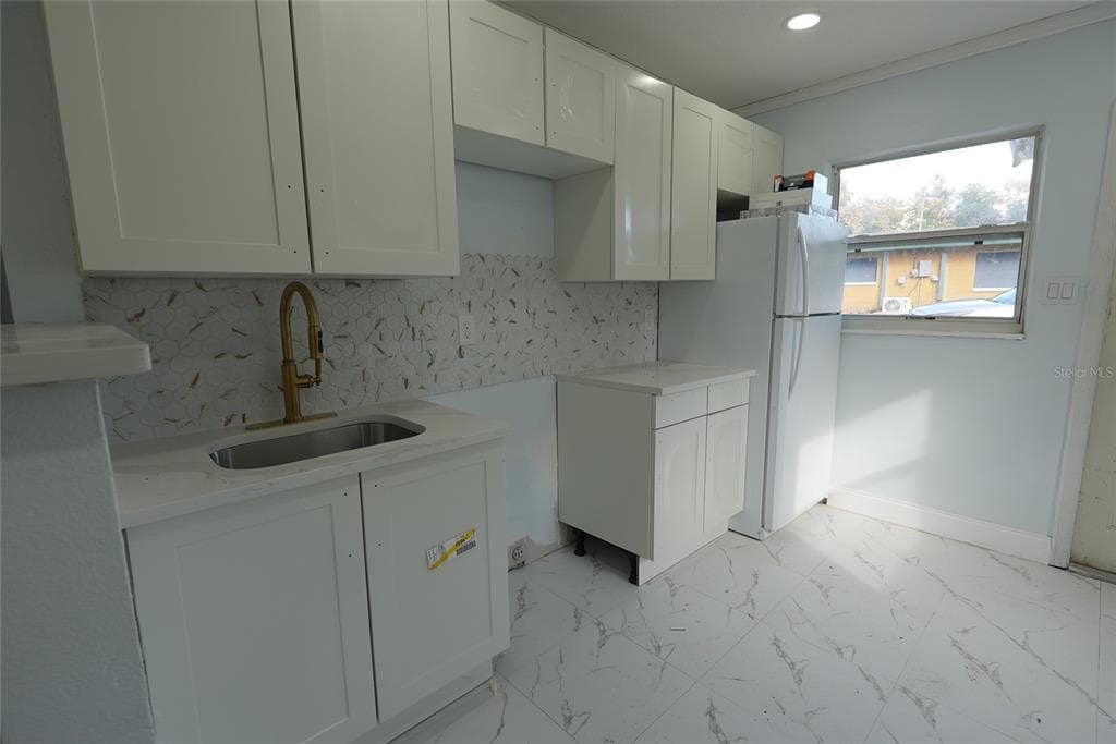 3845 N QUARTERS ROAD - Interior/Exterior Photo 4 - OKAHUMPKA, FL