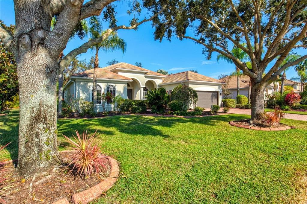 14757 2ND AVENUE CIRCLE NE - Interior/Exterior Photo 3 - BRADENTON, FL