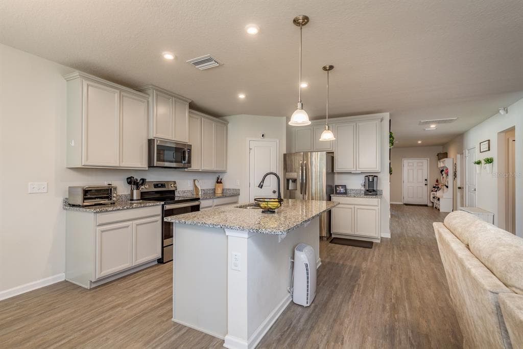 8648 PRAIRIE CREEK DRIVE - Interior/Exterior Photo 3 - NEW PORT RICHEY, FL