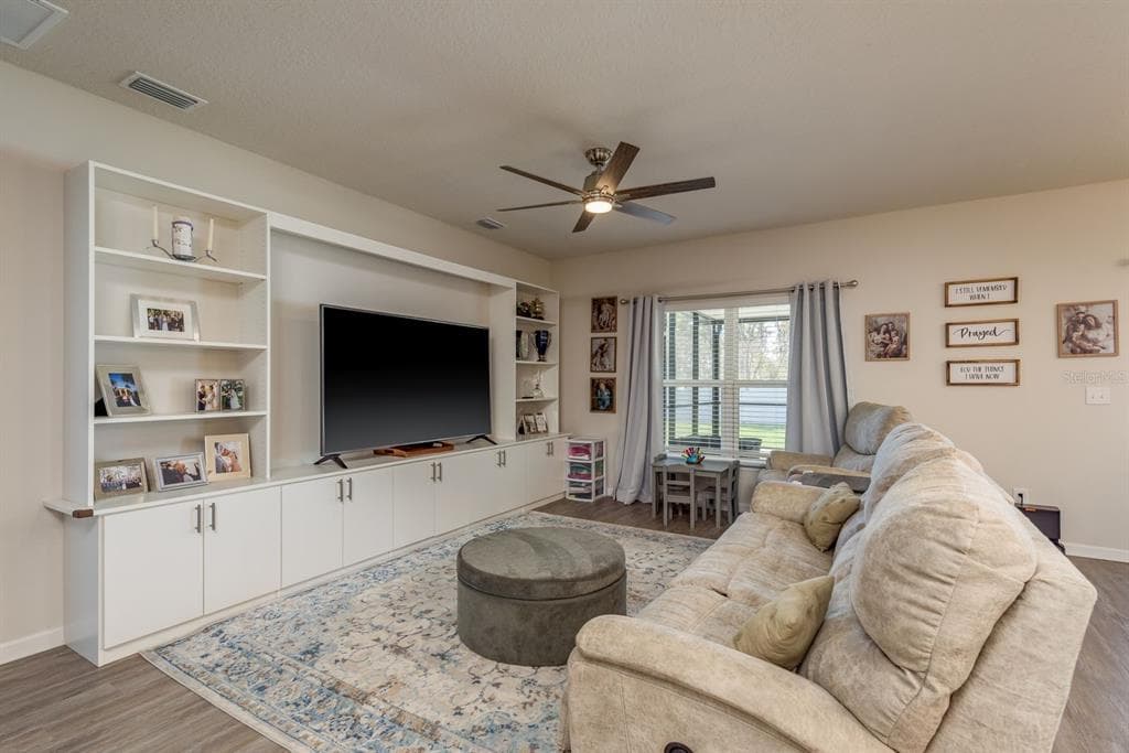 8648 PRAIRIE CREEK DRIVE - Interior/Exterior Photo 5 - NEW PORT RICHEY, FL