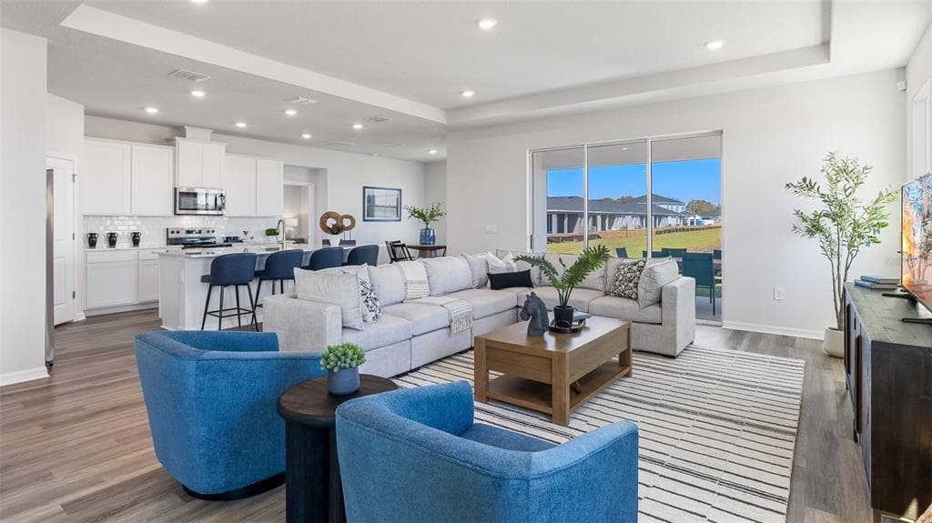 1012 159TH WAY E - Interior/Exterior Photo 3 - BRADENTON, FL