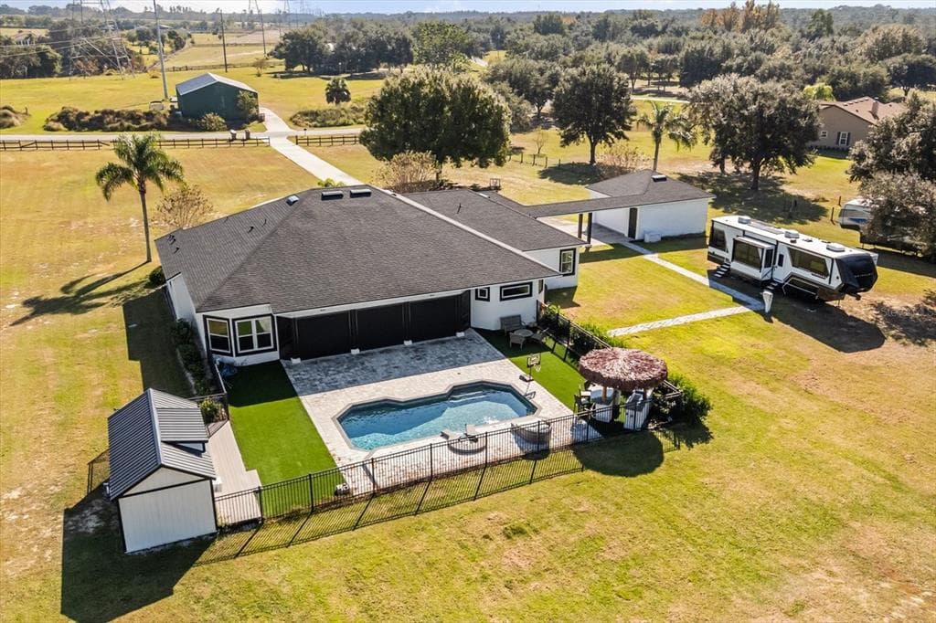 17117 HEARTWOOD LOOP - Interior/Exterior Photo 5 - WINTER GARDEN, FL