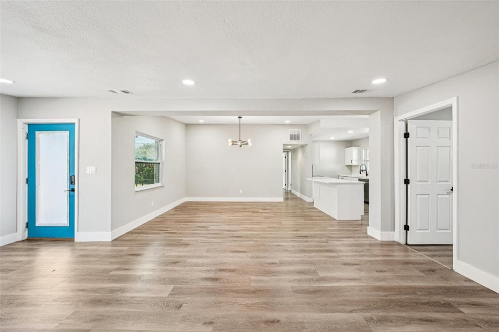 1706 W JEAN. STREET - Interior/Exterior Photo 3 - TAMPA, FL