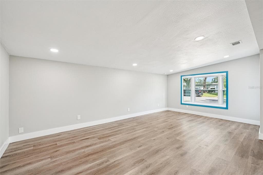 1706 W JEAN. STREET - Interior/Exterior Photo 5 - TAMPA, FL