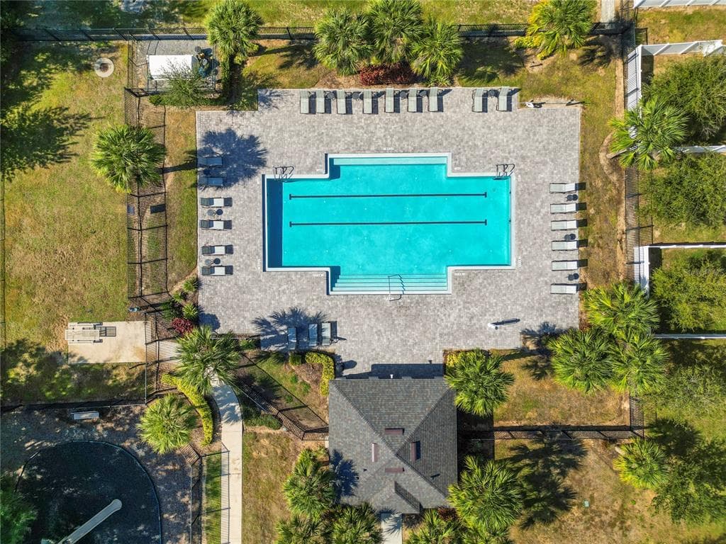 665 MADISON DRIVE - Interior/Exterior Photo 3 - DAVENPORT, FL