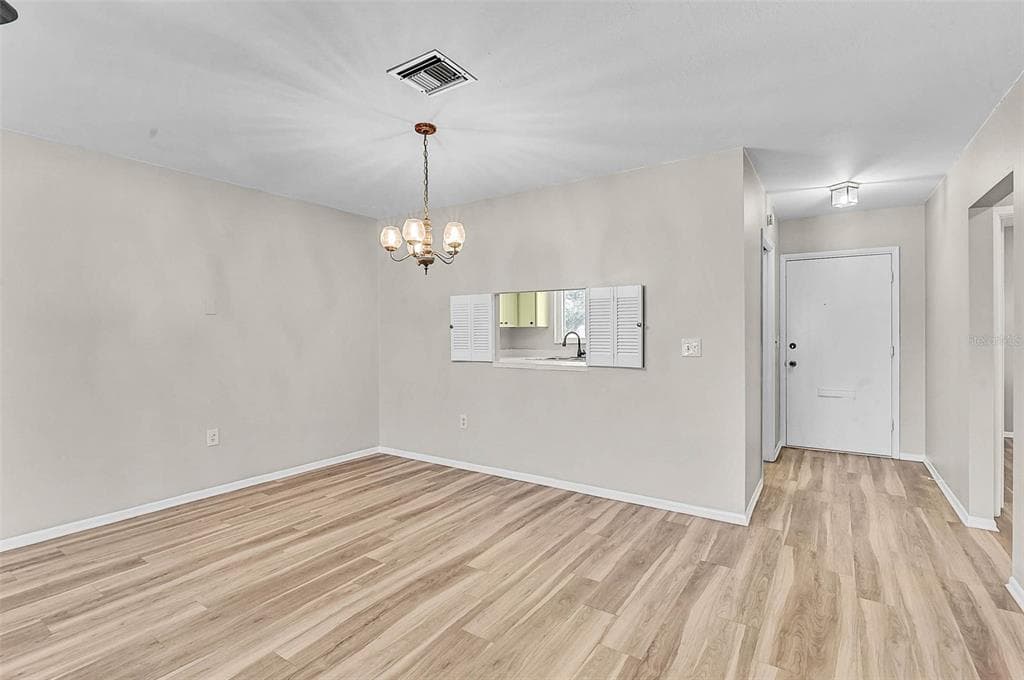 1009 75TH STREET PARKWAY W - Interior/Exterior Photo 3 - BRADENTON, FL