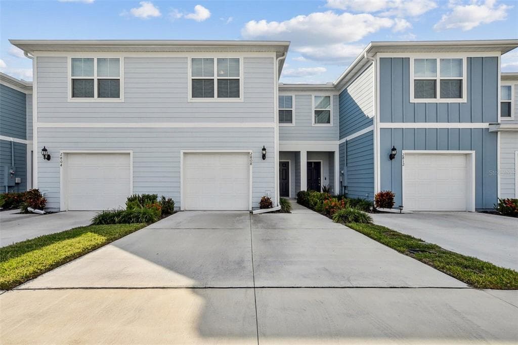 2808 BRIGHT BIRD LANE