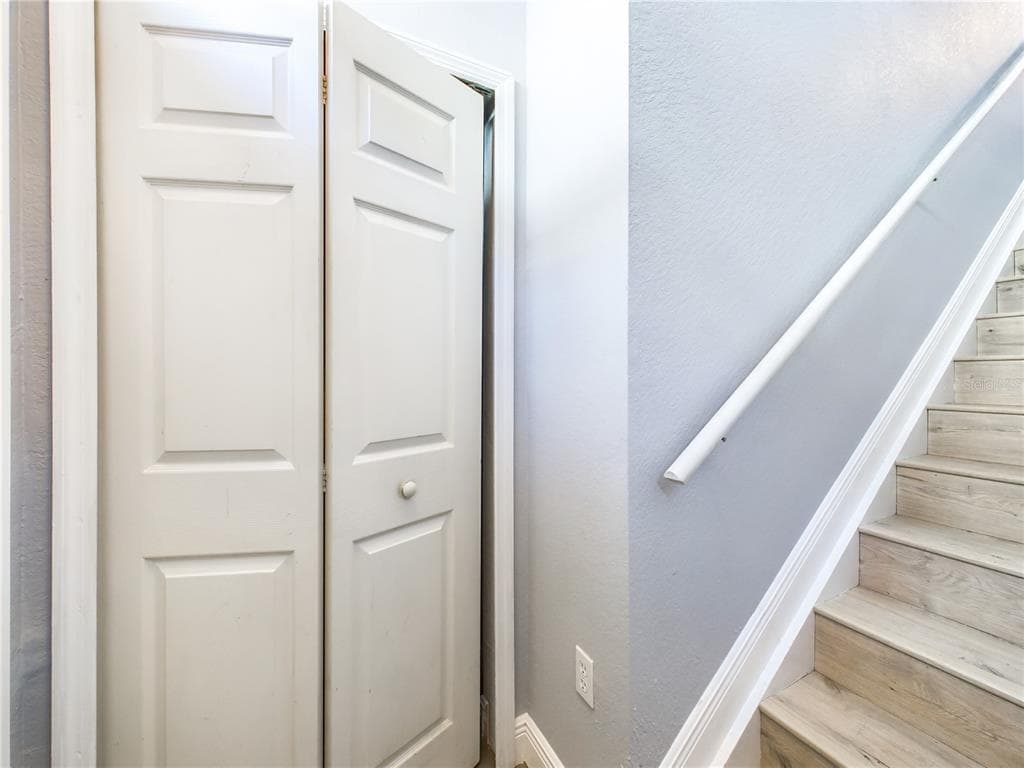 5521 ROSEHILL ROAD UNIT 203 - Interior/Exterior Photo 3 - SARASOTA, FL