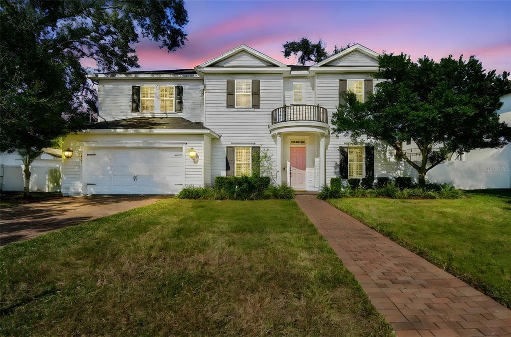 4105 W CORONA STREET