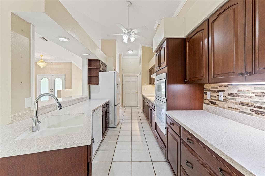 9395 BELVEDERE STREET - Interior/Exterior Photo 5 - SPRING HILL, FL