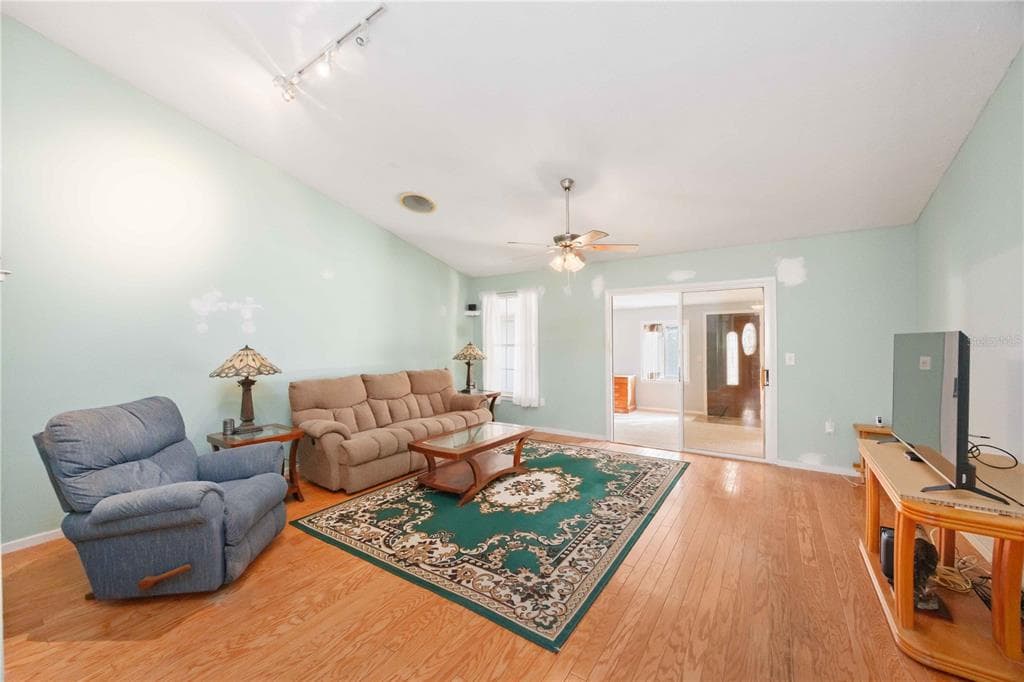 4101 37TH STREET COURT W - Interior/Exterior Photo 4 - BRADENTON, FL