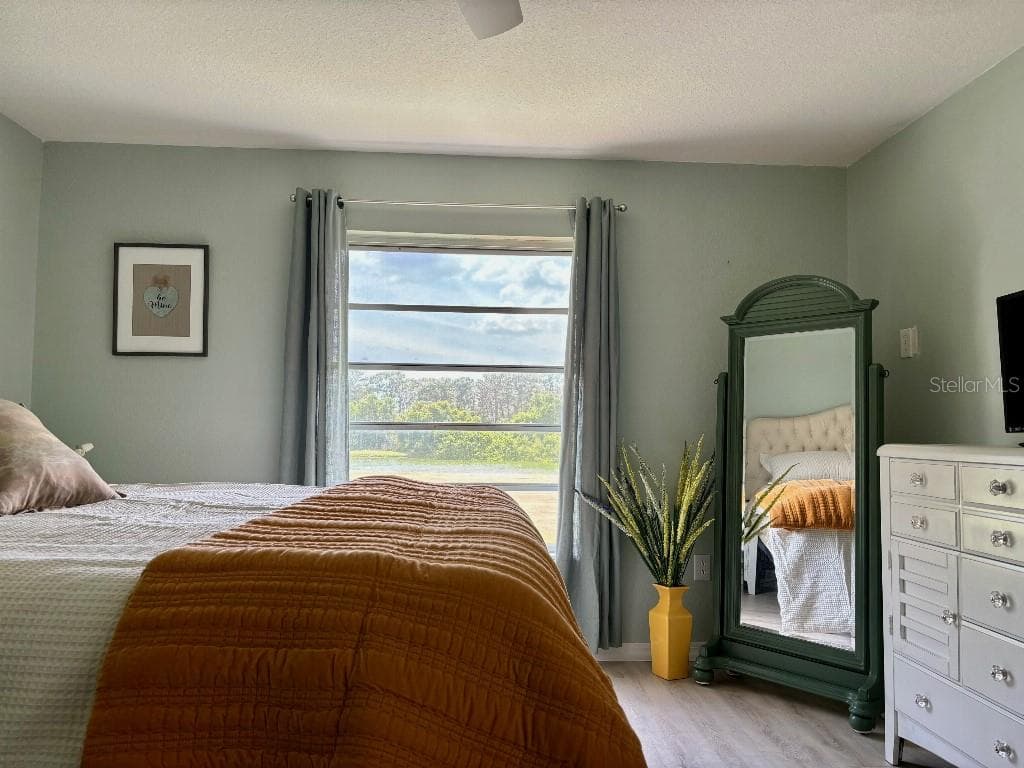 1041 CAPRI ISLES BOULEVARD UNIT 219 - Interior/Exterior Photo 4 - VENICE, FL