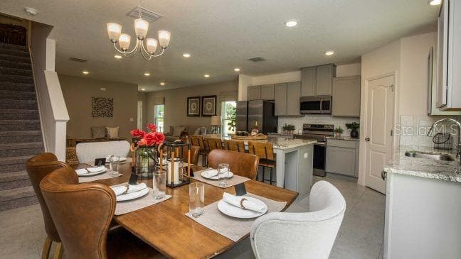 3731 ACADEMIA AVENUE - Interior/Exterior Photo 5 - LAKELAND, FL