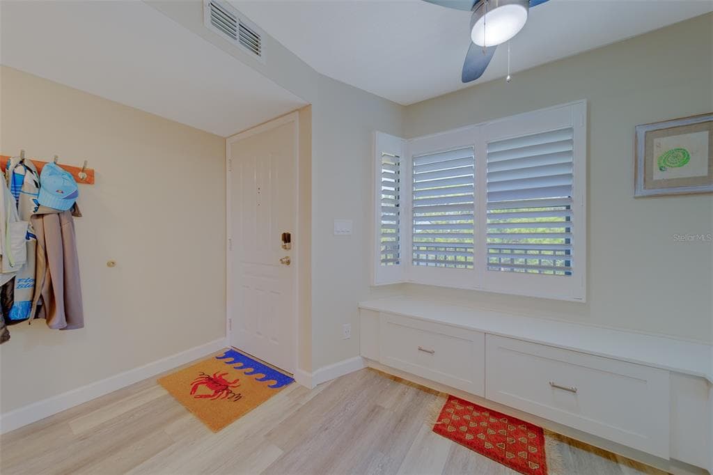 5849 PARK STREET N UNIT 404 - Interior/Exterior Photo 4 - ST PETERSBURG, FL