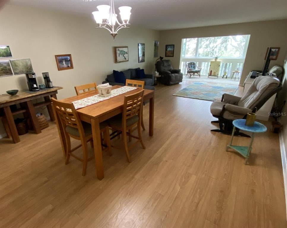 601 N MCDONALD STREET UNIT 208 - Interior/Exterior Photo 5 - MOUNT DORA, FL