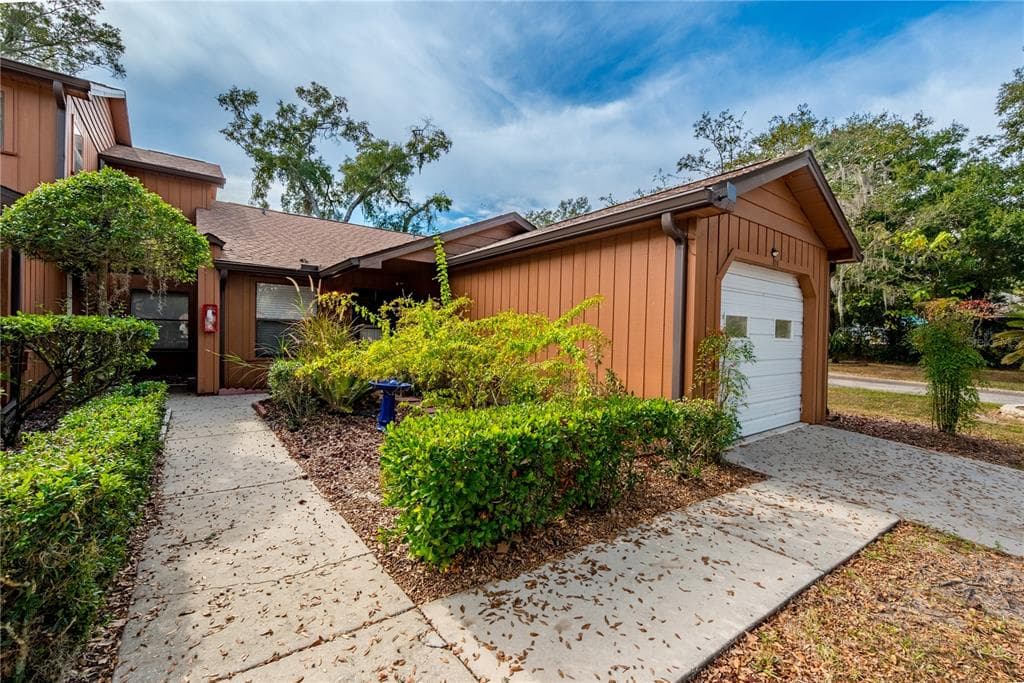 2701 NE 10TH STREET UNIT 101 - Interior/Exterior Photo 2 - OCALA, FL