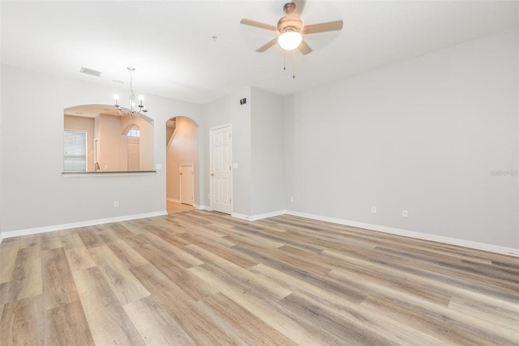 1125 GRANTHAM DRIVE - Interior/Exterior Photo 5 - SARASOTA, FL