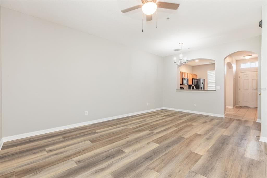 1125 GRANTHAM DRIVE - Interior/Exterior Photo 4 - SARASOTA, FL