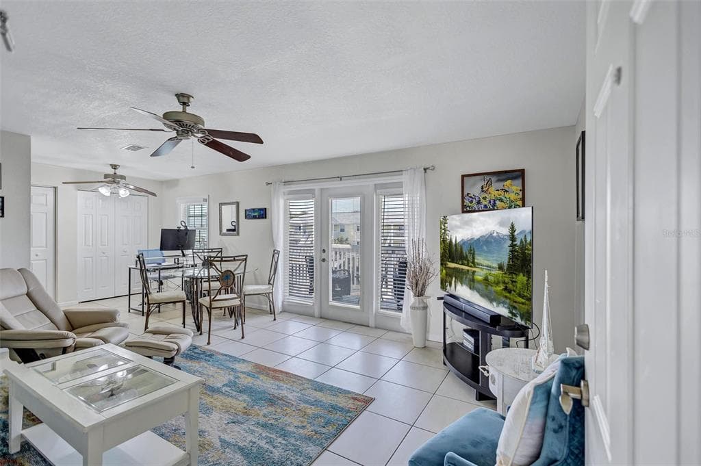 4875 COQUINA KEY DRIVE SE UNIT C - Interior/Exterior Photo 4 - ST PETERSBURG, FL