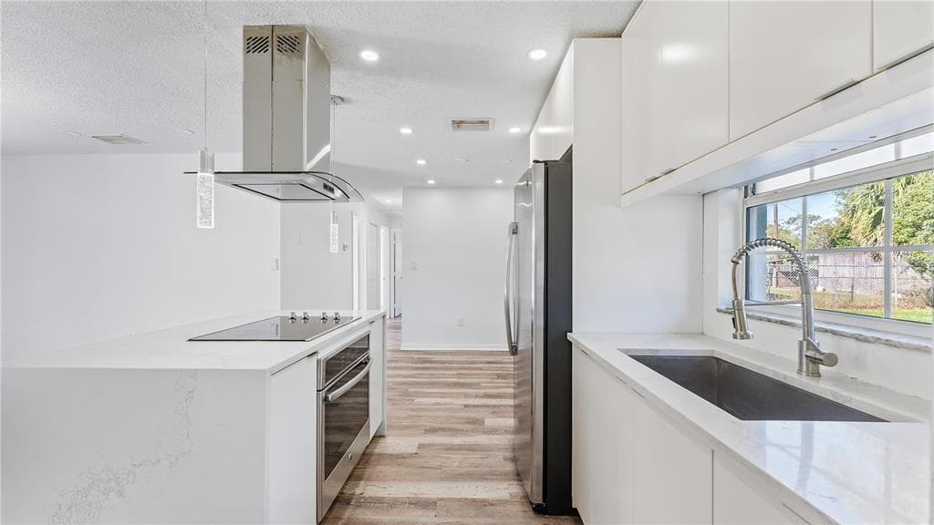 4447 IVEY COURT - Interior/Exterior Photo 5 - ORLANDO, FL