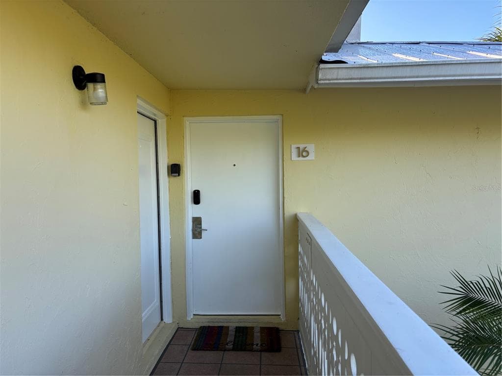 5310 GULF OF MEXICO DRIVE UNIT 16 - Interior/Exterior Photo 2 - LONGBOAT KEY, FL