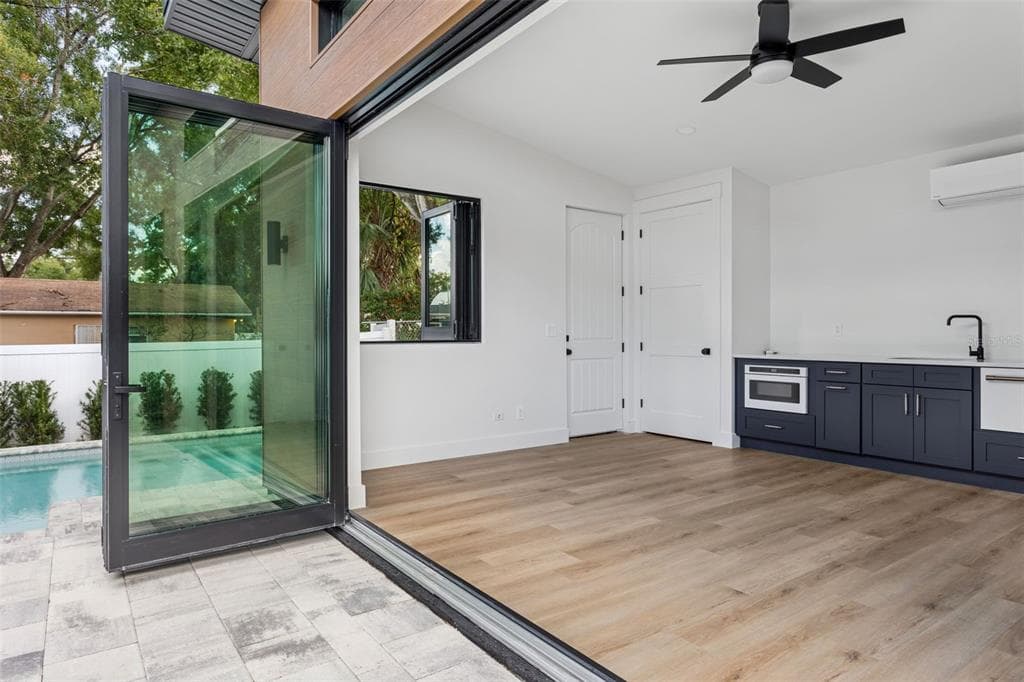 708 W KENTUCKY AVENUE - Interior/Exterior Photo 5 - TAMPA, FL