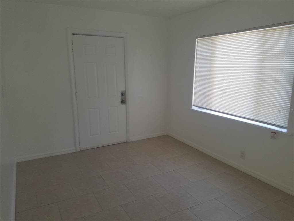 840 30TH AVENUE S - Interior/Exterior Photo 5 - ST PETERSBURG, FL