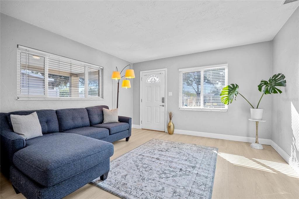 1513 56TH AVENUE N - Interior/Exterior Photo 2 - ST PETERSBURG, FL