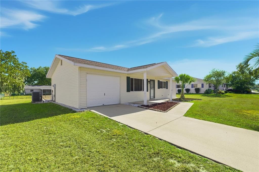 10949 SW 79TH TERRACE - Interior/Exterior Photo 2 - OCALA, FL