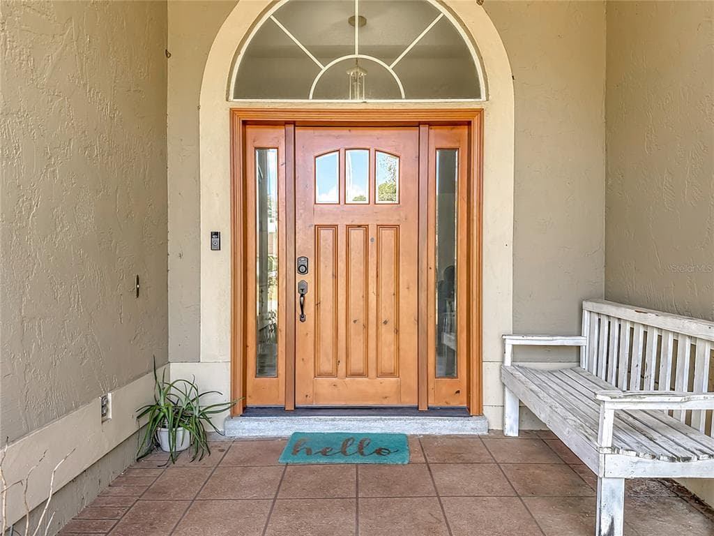 1621 SIR HENRYS TRAIL - Interior/Exterior Photo 4 - LAKELAND, FL