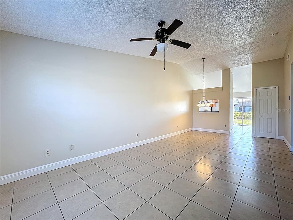 3208 HEMPSTEAD AVENUE - Interior/Exterior Photo 3 - KISSIMMEE, FL