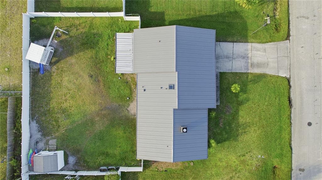 3220 QUEEN PALM DRIVE - Interior/Exterior Photo 5 - EDGEWATER, FL