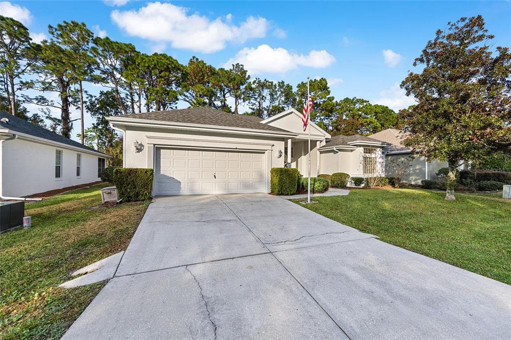 11621 SW 72ND CIRCLE - Interior/Exterior Photo 4 - OCALA, FL