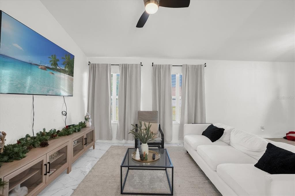 812 E. FLAG LANE - Interior/Exterior Photo 5 - KISSIMMEE, FL