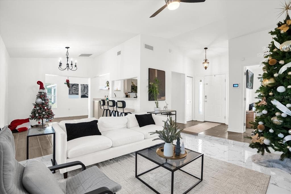 812 E. FLAG LANE - Interior/Exterior Photo 4 - KISSIMMEE, FL