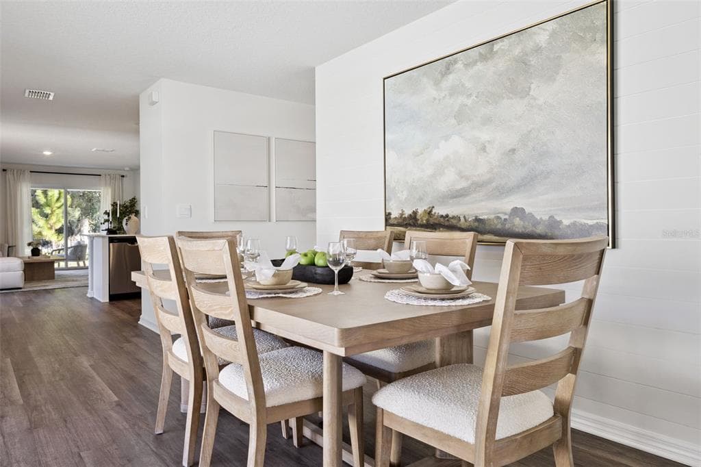 8571 CAPE FOX COVE - Interior/Exterior Photo 4 - LAKELAND, FL