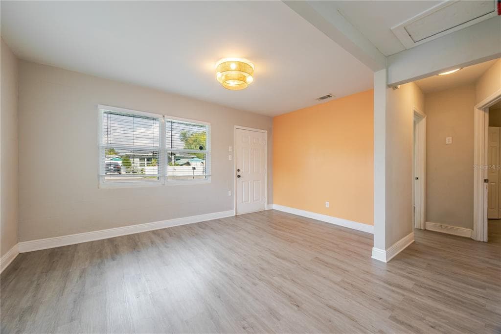 736 HULL STREET - Interior/Exterior Photo 4 - LAKELAND, FL