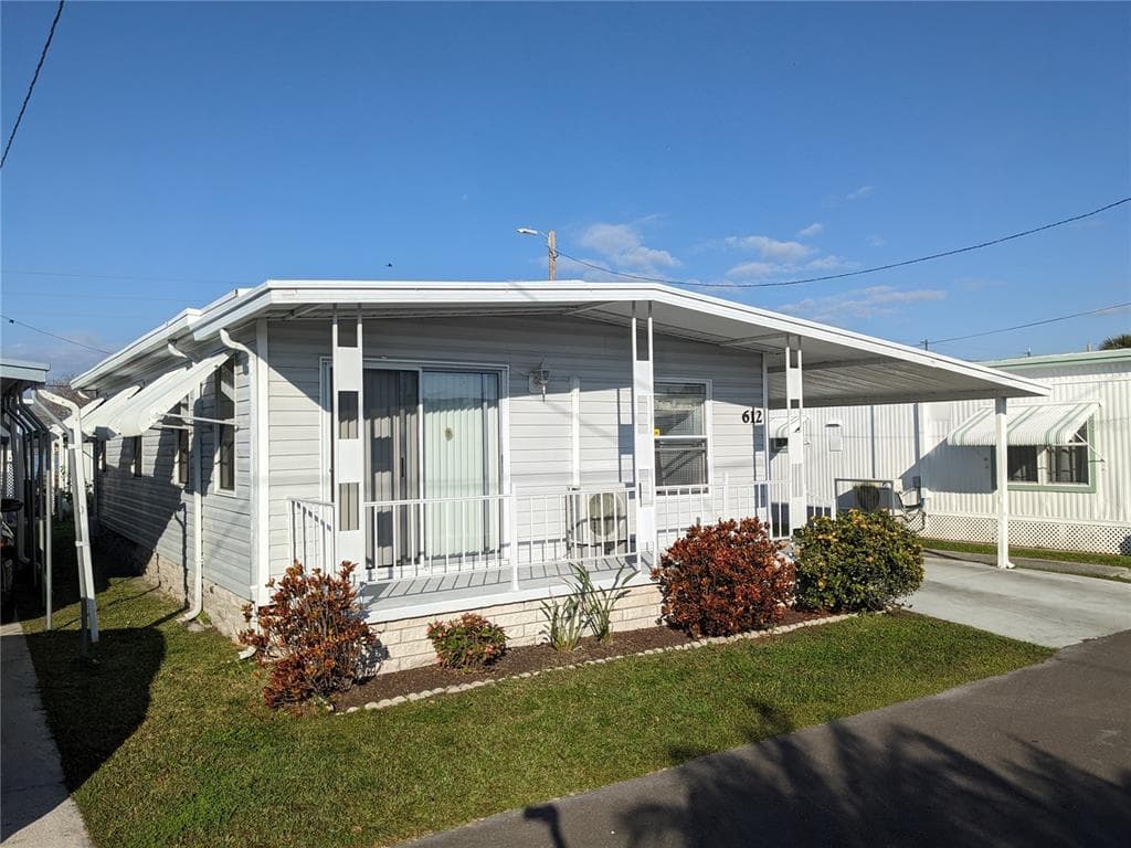 800 32ND AVENUE S UNIT 612 - Interior/Exterior Photo 2 - ST PETERSBURG, FL