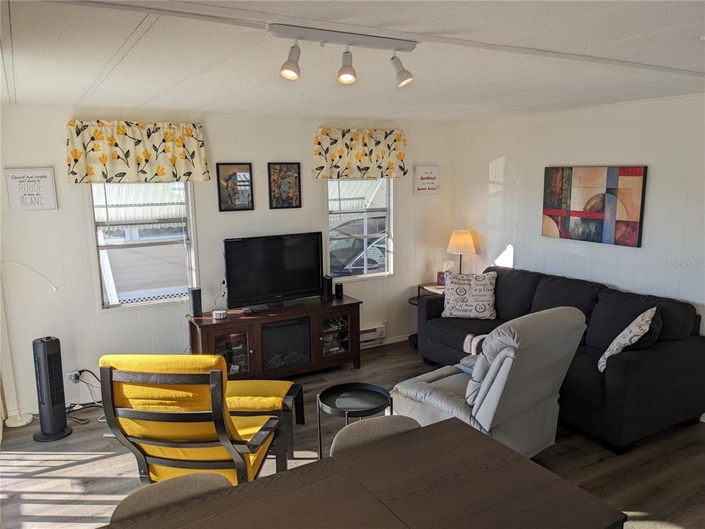 800 32ND AVENUE S UNIT 612 - Interior/Exterior Photo 5 - ST PETERSBURG, FL