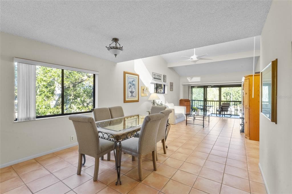 1621 BOATHOUSE CIRCLE UNIT 220 - Interior/Exterior Photo 2 - SARASOTA, FL