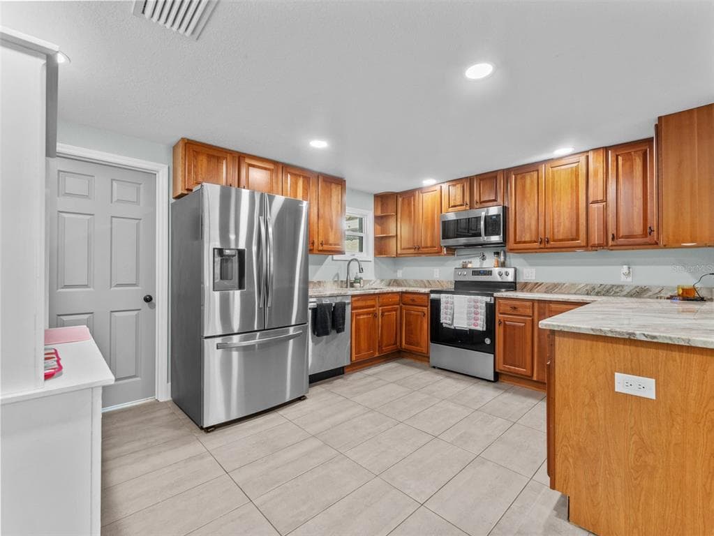 3809 BROCK STREET - Interior/Exterior Photo 2 - NEW PORT RICHEY, FL