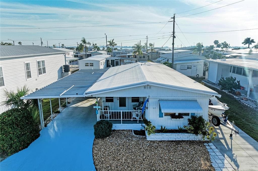 10315 CORTEZ ROAD W UNIT 17J - Interior/Exterior Photo 2 - BRADENTON, FL