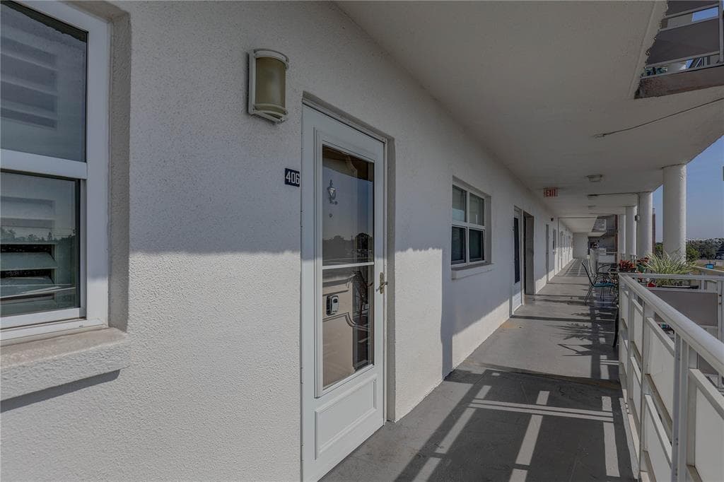 5501 80TH STREET N UNIT 406 - Interior/Exterior Photo 3 - ST PETERSBURG, FL