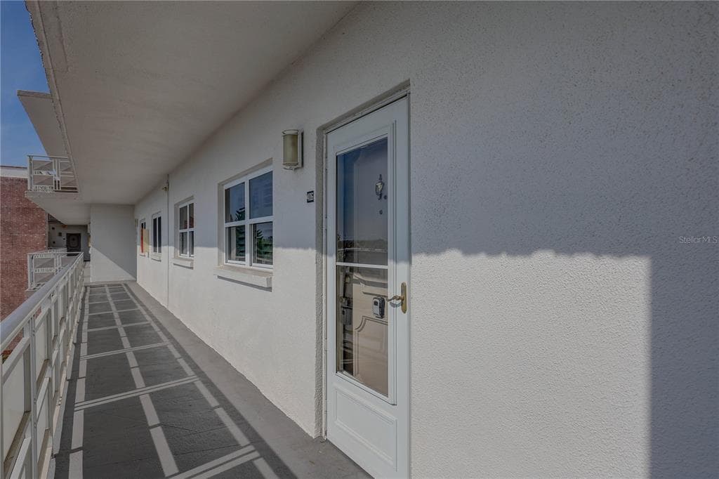 5501 80TH STREET N UNIT 406 - Interior/Exterior Photo 4 - ST PETERSBURG, FL