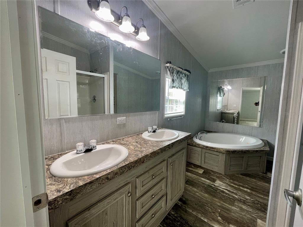 11605 NW 20TH STREET - Interior/Exterior Photo 4 - OCALA, FL